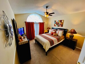 4 bedrooms, Internet, bed sheets