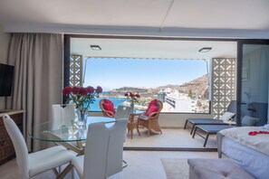 1 soverom, safe på rommet, strykejern/-brett og reiseseng for barn