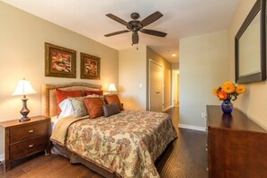 3 habitaciones, tabla de planchar con plancha, wifi y ropa de cama 