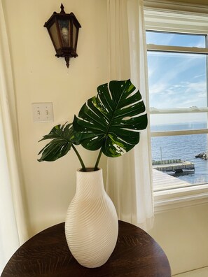 Interior - Million Dollar View! Ocean Front, 3 Bedroom Cottage, 15 Min. from St. John's (Bauline)