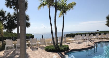 ANGLERS REEF, ISLAMORADA - Meerblick, Docks, Pool, Strand, FahrrÀder, Kajaks, SUPs