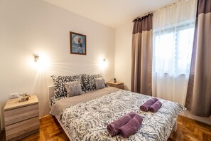 4 間睡房、熨斗/熨衫板、免費 Wi-Fi、床單