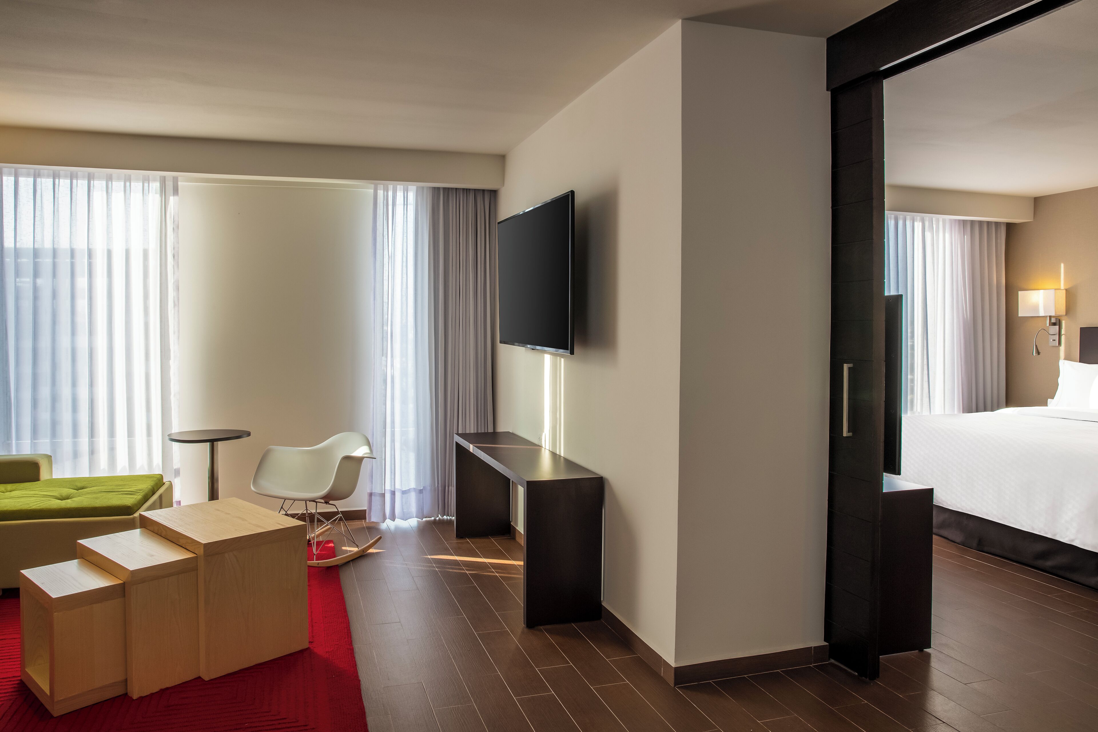 junior suite, 1 king bed | in-room safe, desk, iron/ironing board, free cots/infant beds