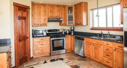 Yellowstone Trail Lodge · Yellowstone National park