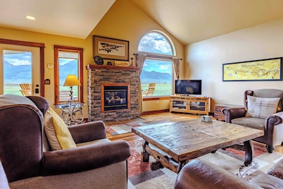 Yellowstone Trail Lodge · Yellowstone National park