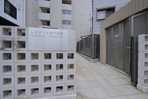 Front of property - Grandouce Tengachaya (Osaka)