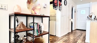 Modern 2 Bedrooms, 1 Bathroom Apartment