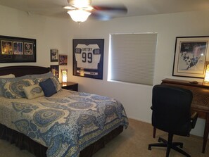 2 bedrooms, desk, iron/ironing board, free WiFi