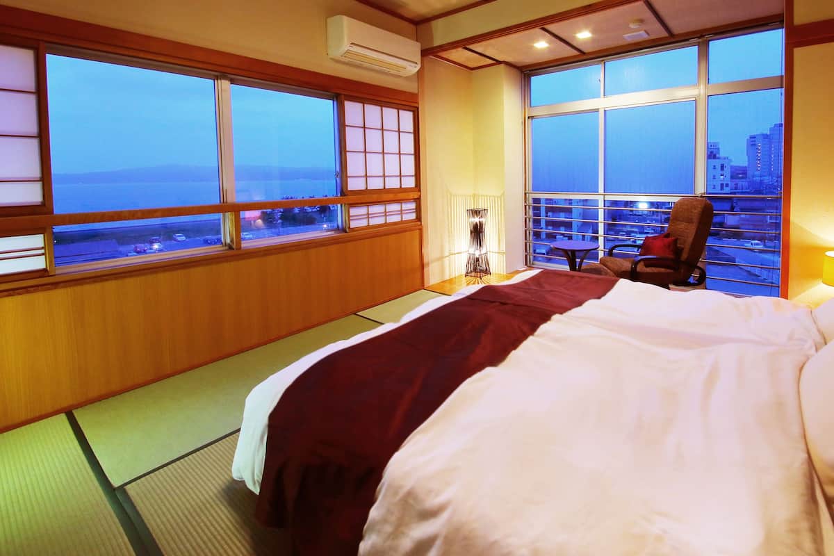 Phòng, không hút thuốc, quang cảnh một góc biển | Minibar, két bảo mật tại phòng, truy cập Internet không dây miễn phí 