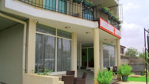 مدخل المنشأة