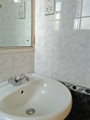 Room - Carol's Cozy Place (Nairobi)