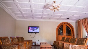 Kawasan tempat duduk lobi