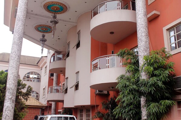 Exterior - Paloma Hotels (Port Harcourt)