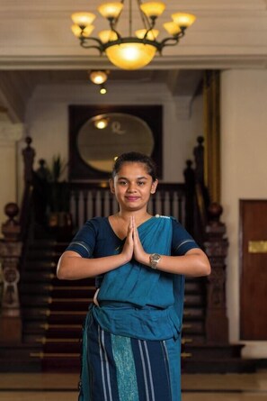 Interior - Queens Hotel (Kandy)