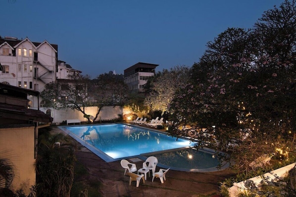 Piscine extérieure
