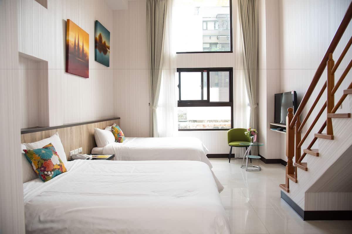 Desk, blackout curtains, free WiFi, bed sheets