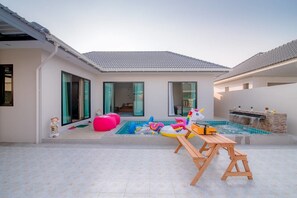 Three Bedrooms - Private Pool Villa  | Terraza o patio