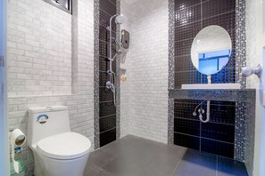 Three Bedrooms - Private Pool Villa  | Badezimmer | Dusche