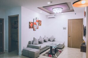 Smart TV - SeAHOMES Apartment Nha Trang (Nha Trang)
