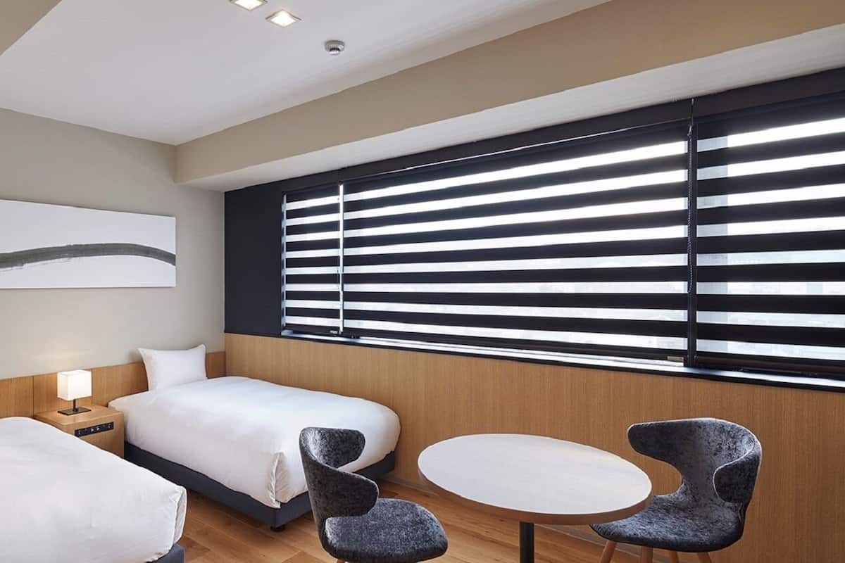 Bureau, chambres insonorisées, Wi-Fi gratuit, draps fournis