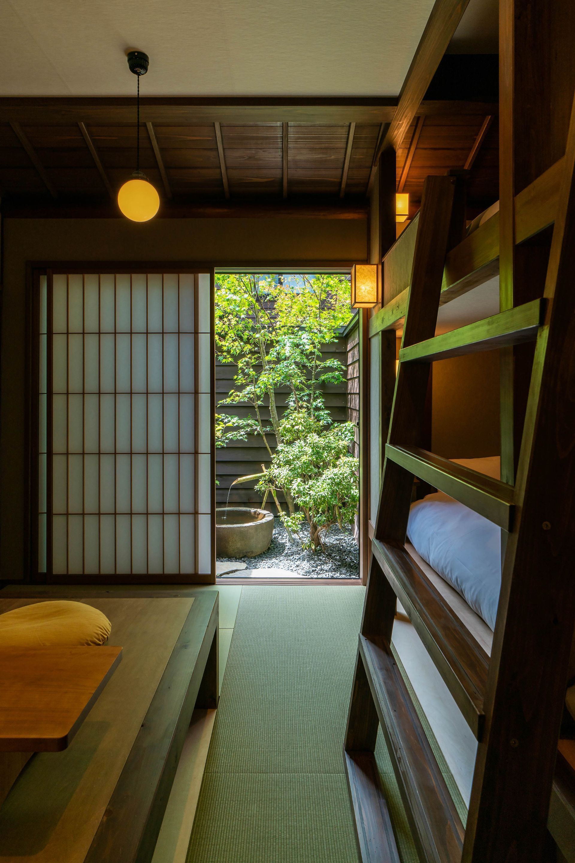 Superior-Zimmer, Mehrere Betten, mit Bad | Zimmersafe, individuell dekoriert, individuell eingerichtet