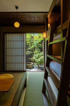 Superior Room, Multiple Beds, Ensuite | In-room safe, individually decorated, individually furnished