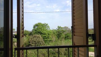 Premier-Apartment, 1 Schlafzimmer, zum Garten hin | Ausblick vom Zimmer