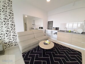 Studio, Non Smoking, Mountain View