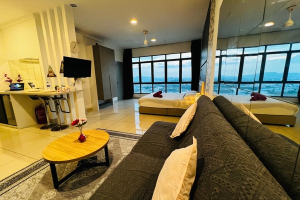Studio, Non Smoking, Mountain View | Premium bedding, individually decorated, individually furnished, desk