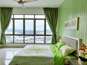 Studio, Non Smoking, Mountain View | Premium bedding, individually decorated, individually furnished, desk - Comfort Zone Premium Guesthouse Evo1 (Bandar Baru Bangi)