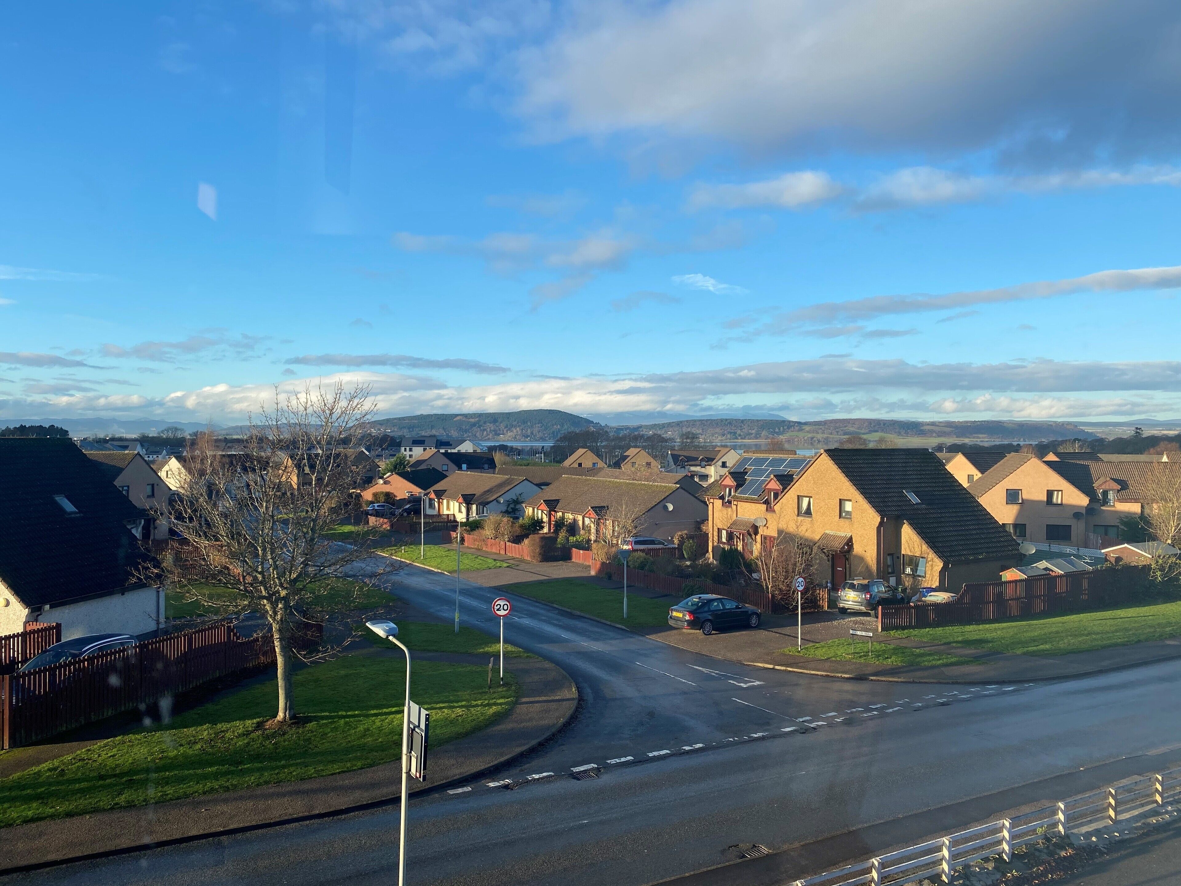 deluxe room | desk, iron/ironing board, free wifi, bed sheets