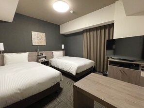 Desk, free WiFi, bed sheets - Hotel Route Inn Osaka Takaishi Hagoromo Ekimae (Takaishi)