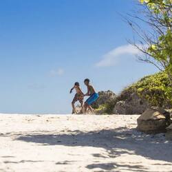 Private beach, white sand, free beach cabanas, sun-loungers