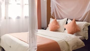 Chambre Double | Décoration personnalisée, ameublement personnalisé, bureau