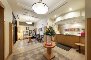 Reception - Blossom Hotel Hirosaki (Hirosaki)