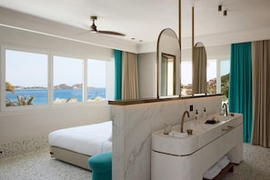 Couples treatment room(s), body treatments, hot stone massages