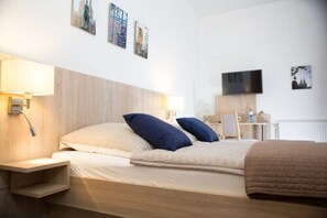 ห้องดับเบิล | มินิบาร์, โต๊ะทำงาน, พื้นที่ทำงานแบบใช้แล็ปท็อป, Wi-Fi ฟรี