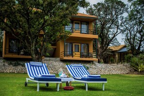 Garden - Tarangi Resort and Spa (Ramnagar)