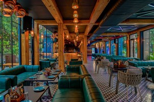 Bar (en la propiedad)