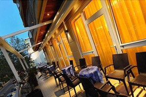 Restaurant - Hotel Bridge (Rimini)