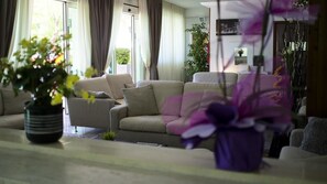 Interior - Hotel Bridge (Rimini)