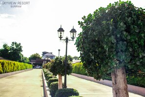 Property grounds - Sky View Resort Buriram (Buriram)