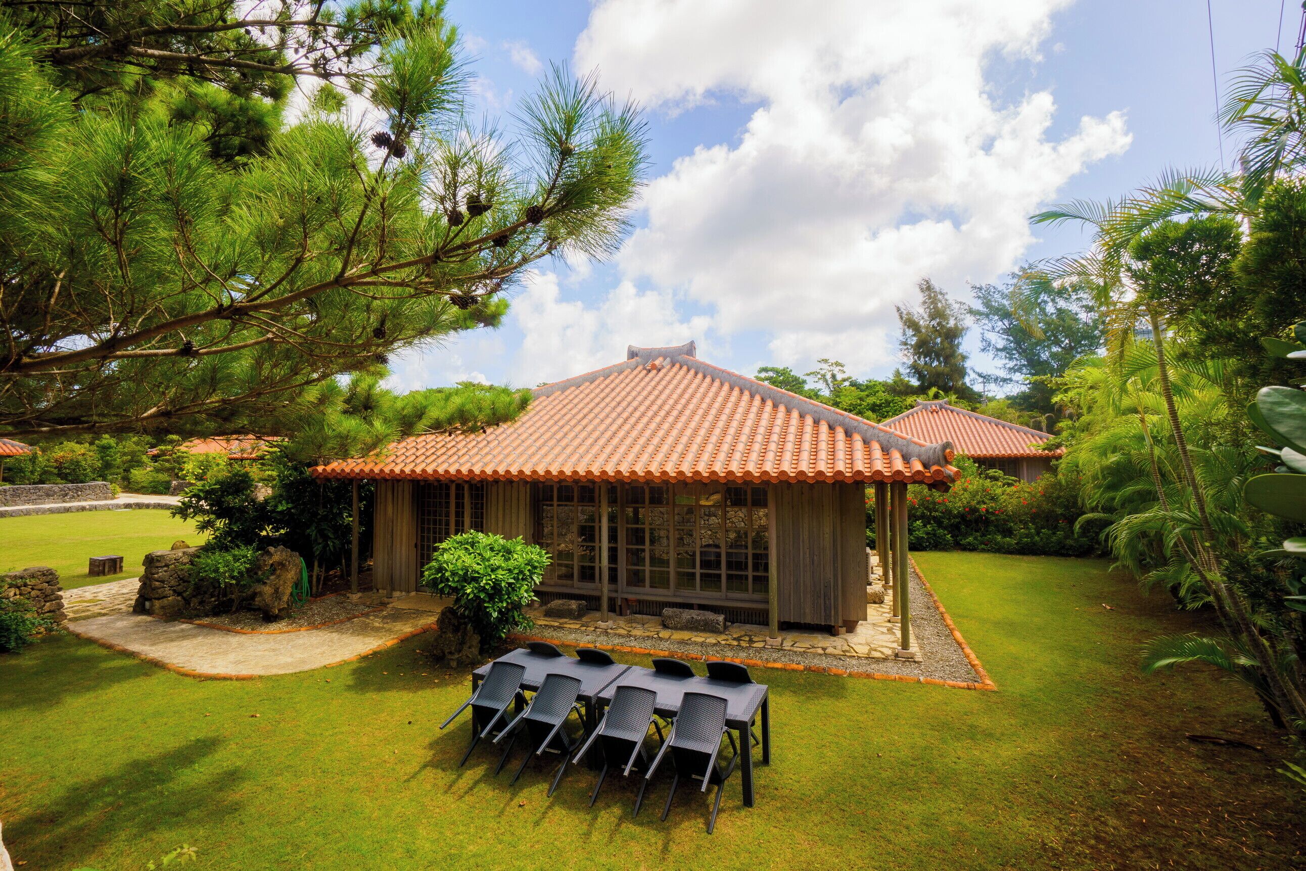 Private Vacation Home, PAINUYA | Front of property