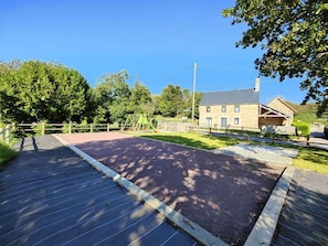 Enceinte de lâhĂ©bergement