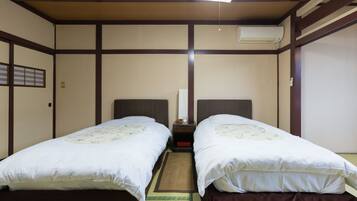 Caja de seguridad en la habitación, escritorio y wifi gratis