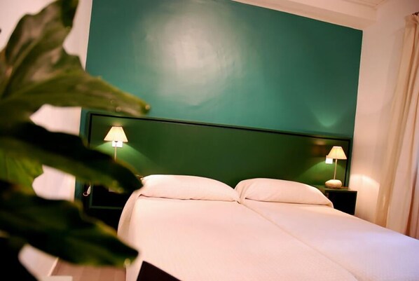 Twin Room, 2 Single Beds