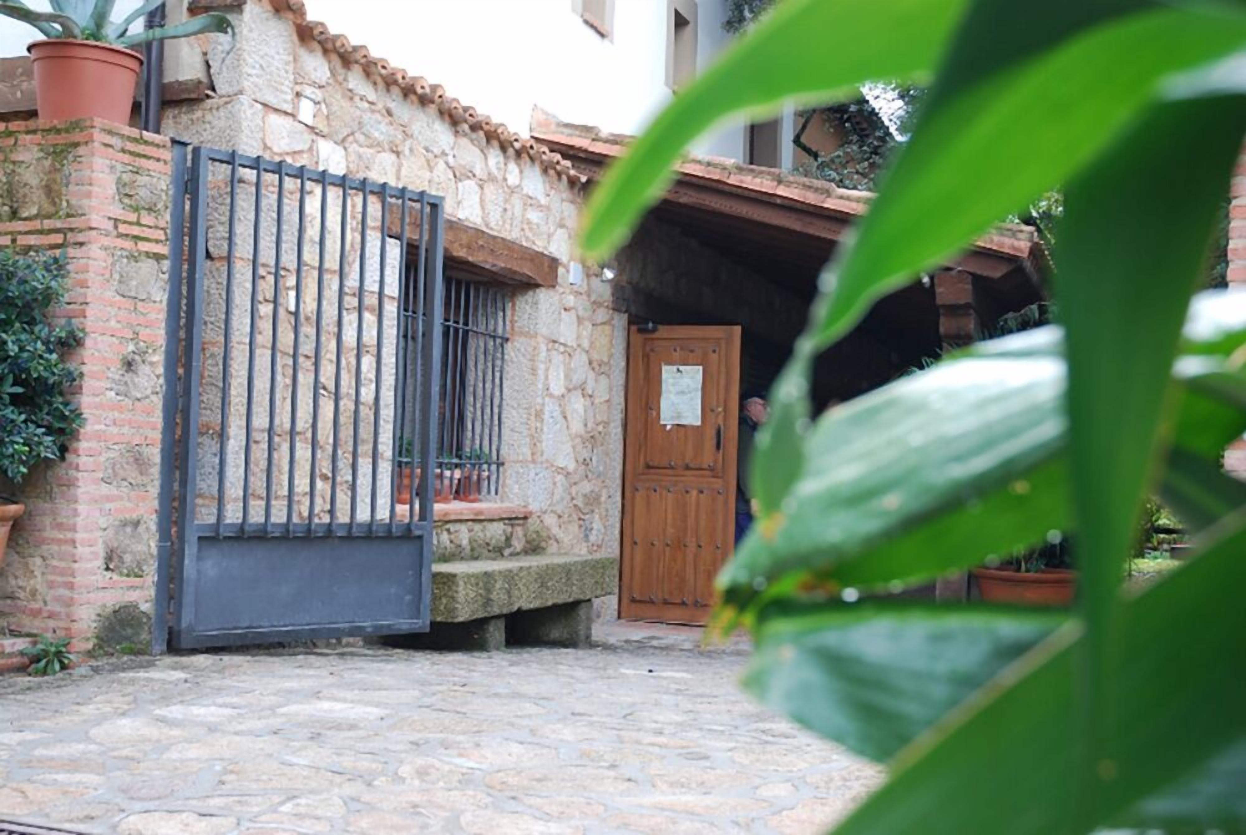 مدخل المنشأة