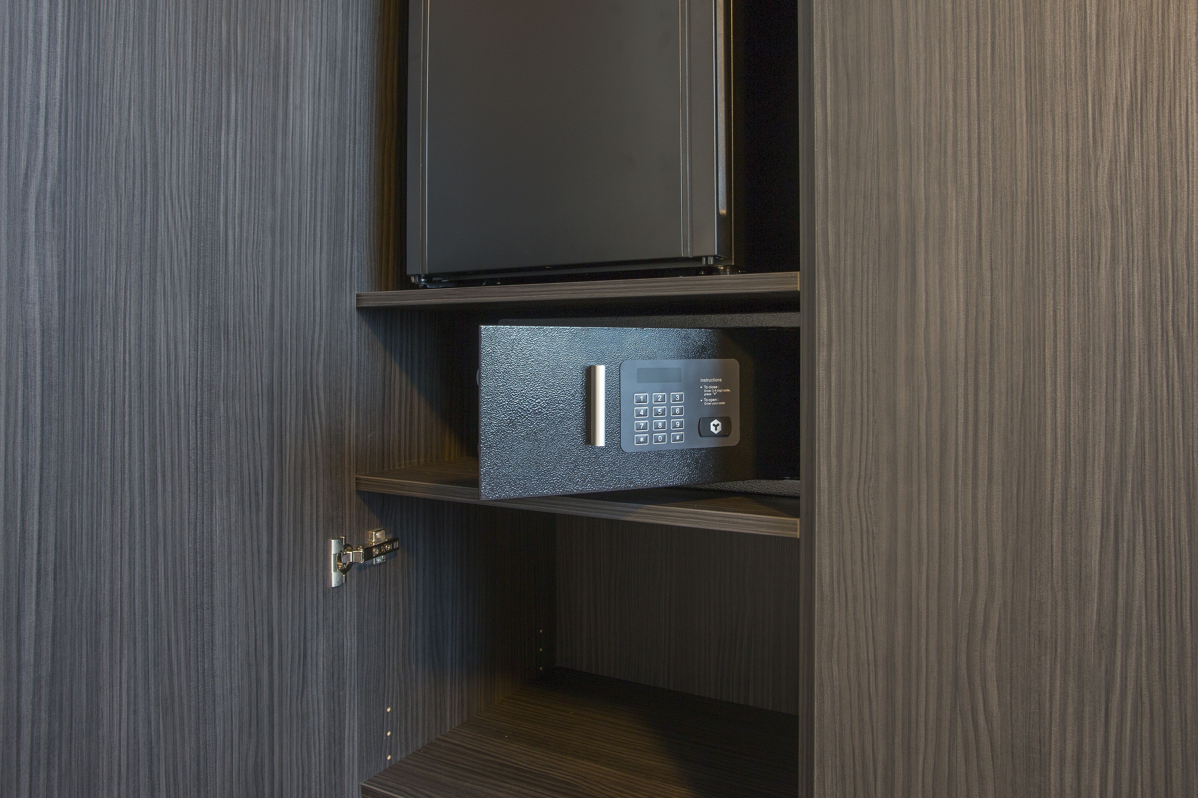 economy room | 1 bedroom, premium bedding, minibar, in-room safe