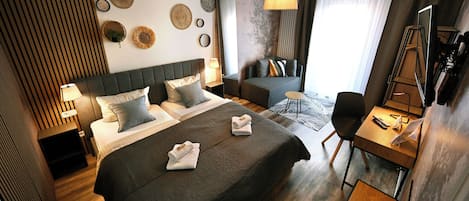 Superior Double Room | Hypo-allergenic bedding, individually decorated, individually furnished