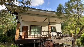 Family Room, Garden View, Garden Area | Terrace/patio